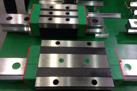 直線導(dǎo)軌HG系列預(yù)壓力介紹及明細表